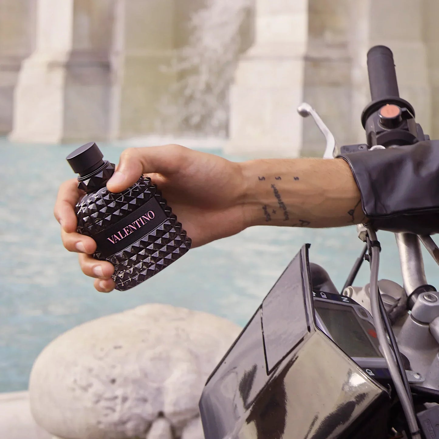 VALENTINO UOMO-BORN IN ROMA Eau De Toilette